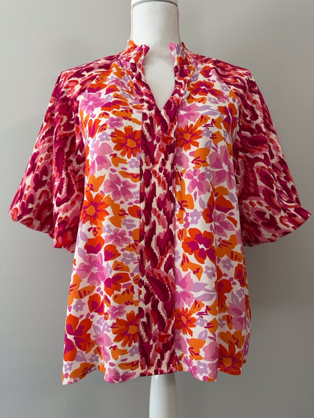 THML Pink & Orange Floral Puff Sleeve V-Neck Blouse